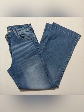 Ariat High-Rise Faded Blue Women's Jeans